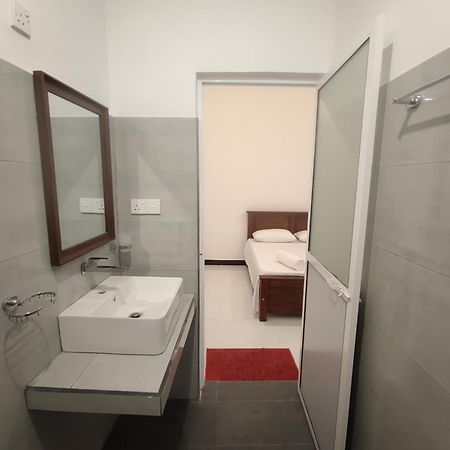 Chandra Holiday Home Dikwella Bagian luar foto