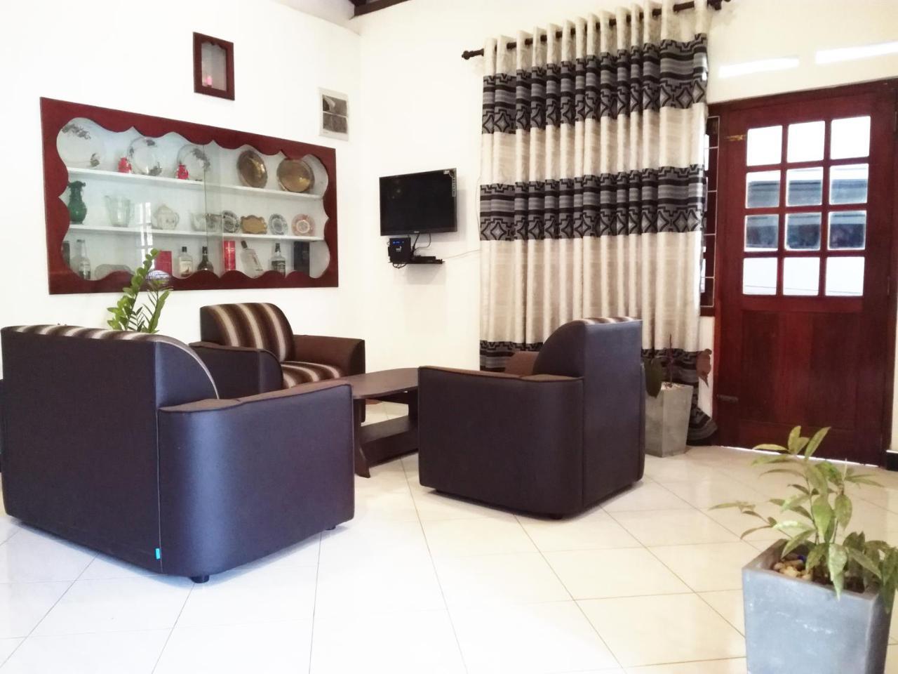 Chandra Holiday Home Dikwella Bagian luar foto